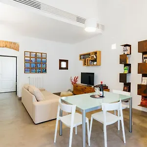  Apartment Maison Del Capo Italy